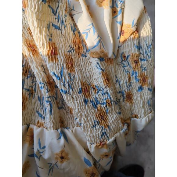 Leasty Curve Women's Dress 1XL Smocked Bodice Floral Cottage Core Knee to Midi - Picture 3 of 4